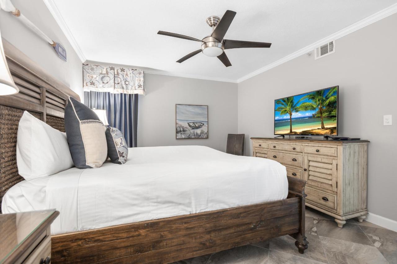 Edgewater Tower 3 Unit 301 Apartment *